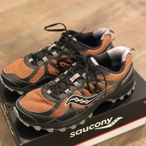 Saucony Excursion TRII Trail sneakers